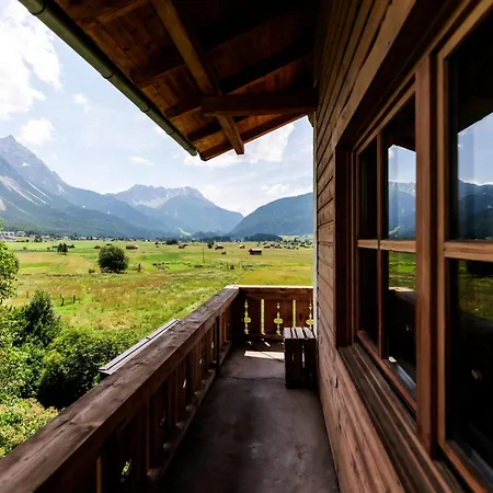 Mellow Mountain 埃尔瓦尔德