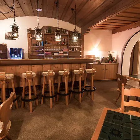Mellow Mountain Hostel
