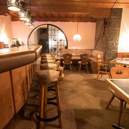 Mellow Mountain Hostel *