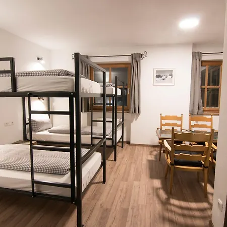 Mellow Mountain Hostel